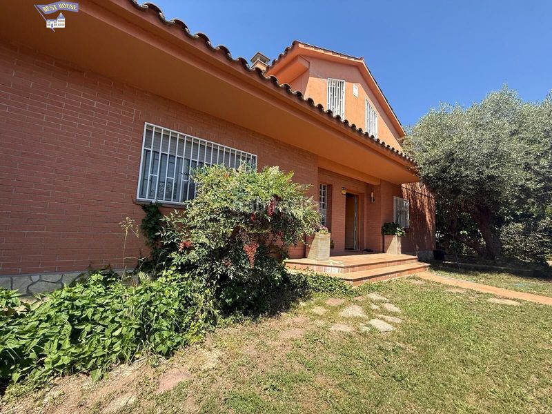 Foto a64aae5c-b4a4-41f0-aa1f-5cba087dd5d0. Casa amb calefacció aparcament piscina a Caldes de Montbui