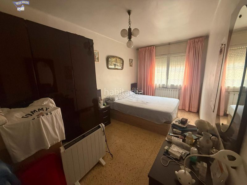 Foto aae44d0f-2e28-423c-9a9d-26e4a75a4012. Flat with heating in Progrés Rubí