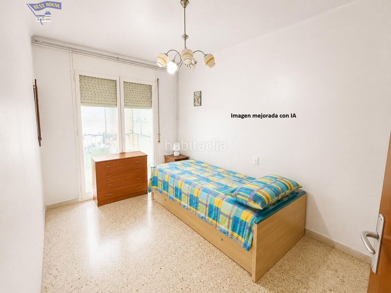 Foto d10898d2-fc06-4f8a-9a96-bfe9ae0ab410. Flat with heating in Progrés Rubí
