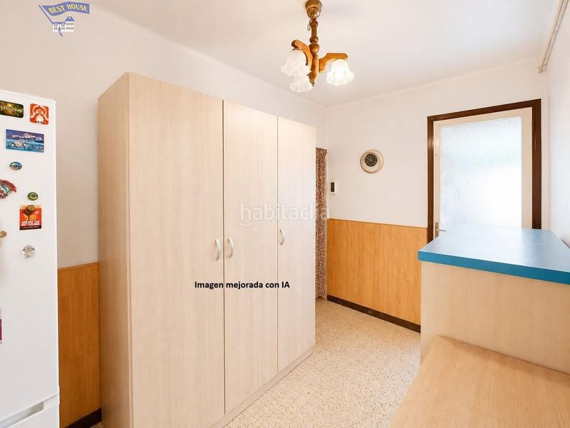 Foto f9306b28-71d8-424e-90d7-d71bb8db5dd9. Flat with heating in Progrés Rubí