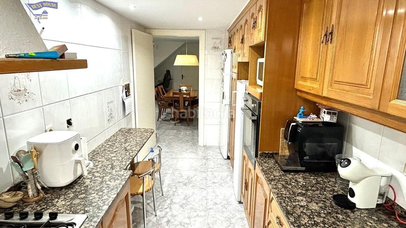 Foto 80567989-6735-46b6-a04d-4e8c807ae71e. Casa en exclusiva!!! casa de 5 habitaciones en el corazon de rubi con parking, terraza y ascensor. en Rubí