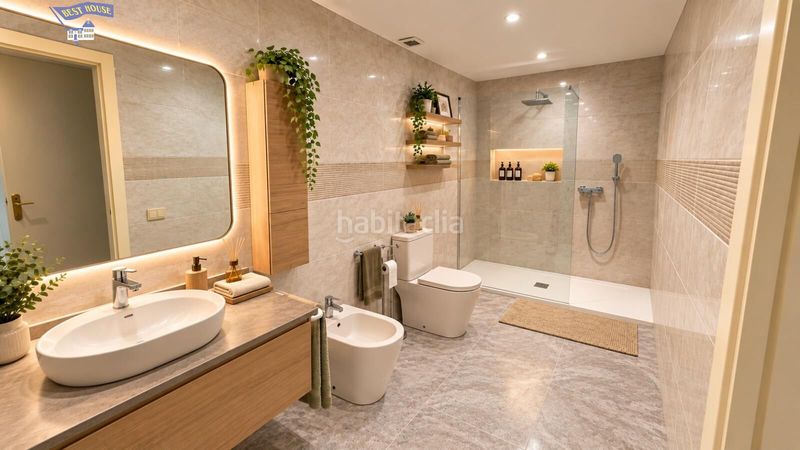 Foto a78ba16e-64f5-4f5c-b9f9-0b4718d99220. Casa en exclusiva!!! casa de 5 habitaciones en el corazon de rubi con parking, terraza y ascensor. en Rubí