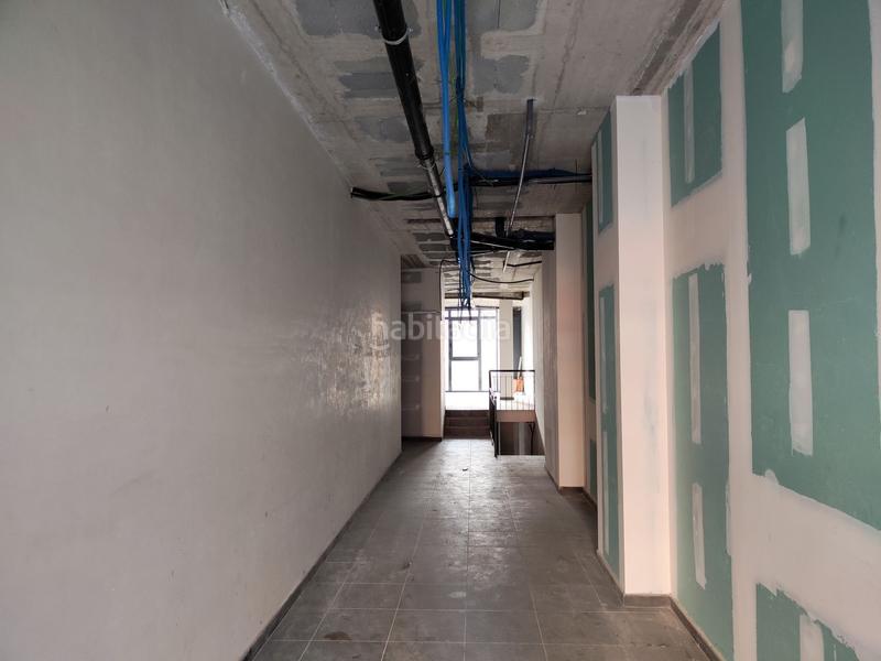 Foto 4eb97254-ee88-46a7-8415-2b63c1244820. Affitto locale commerciale in plaza perpinyà 6 in Granollers