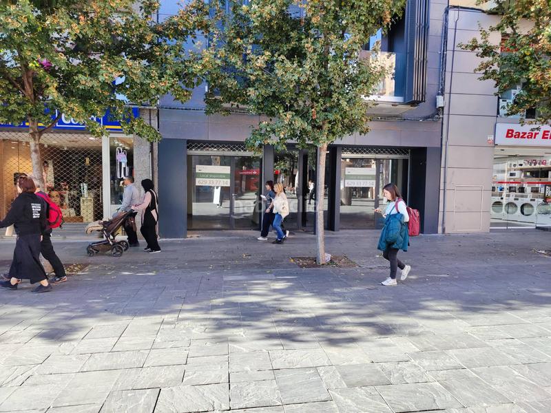 Foto 9c9e85a0-9e52-41f2-9226-fd9836124e42. Alquiler local comercial en plaza perpinyà 6 local en pl perpinyà, 6, en Granollers