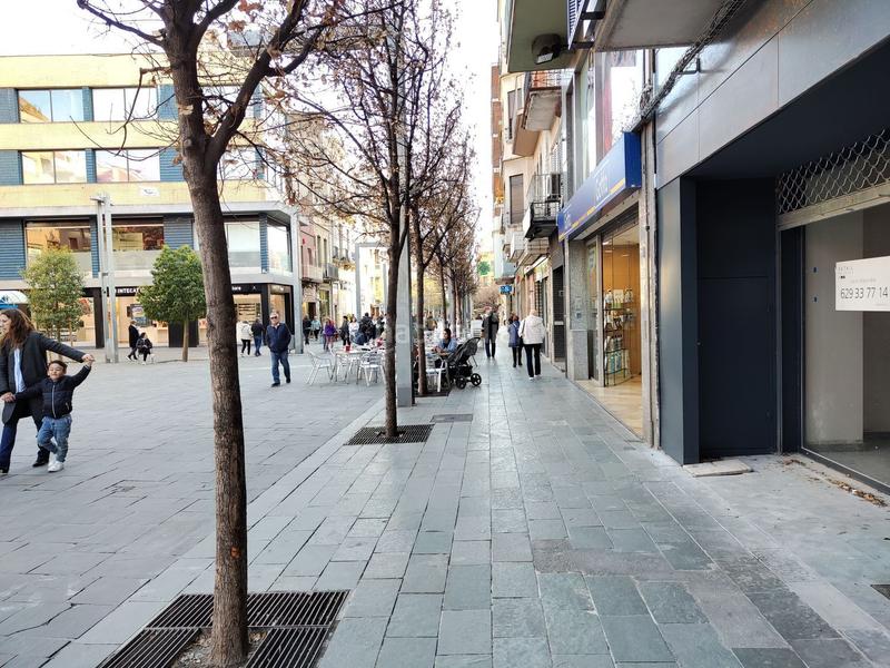 Foto d84a49d3-337b-4c6c-ada3-28a934a102e0. Alquiler local comercial en plaza perpinyà 6 local en pl perpinyà, 6, en Granollers
