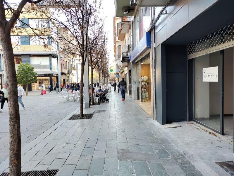Foto e901c16c-2ece-42b2-b7bb-c39d8c2180c4. Location local commercial dans plaza perpinyà 6 dans Granollers
