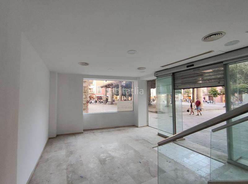 Foto 4cc0eb26-39d2-43e5-92aa-09392e7eaba4. Business premise in porxada 10 in Centre Granollers