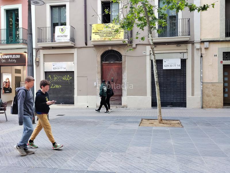 Foto 0c1dfbeb-cbc4-4a46-9160-6ed988d4988b. Location local commercial dans rambla principal 70 dans Vilanova i la Geltrú
