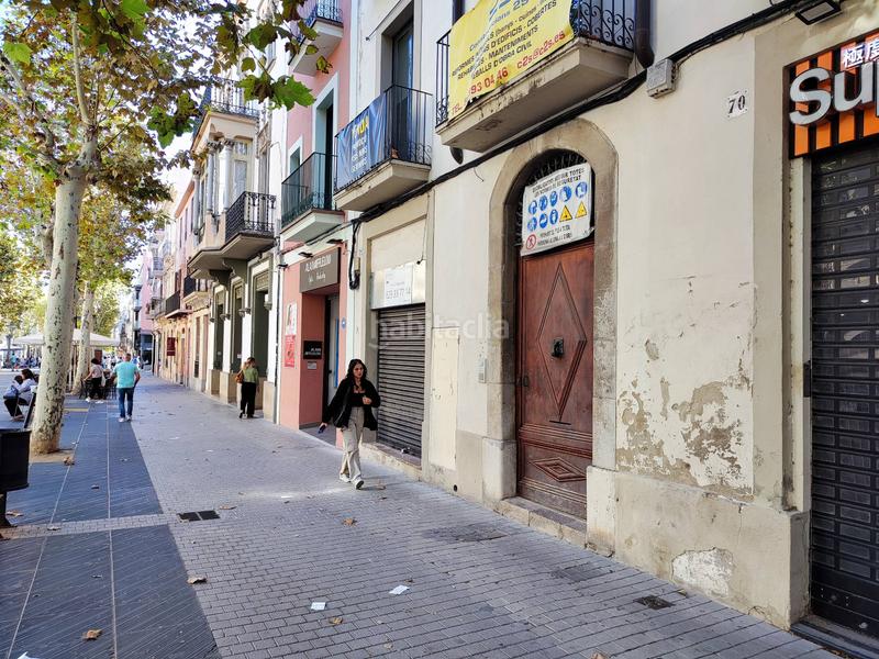Foto a8c74ddb-62ae-42d5-ad89-2147fdbebcca. Miete geschäftsraum in rambla principal 70 in Centrevila Vilanova i la Geltrú