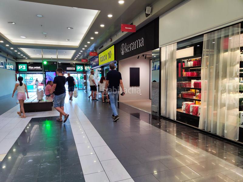 Foto a4d91bef-dae8-4cb5-a45f-17dc71a41bc6. Lloguer local comercial a sector baricentro a030b a Barberà del Vallès