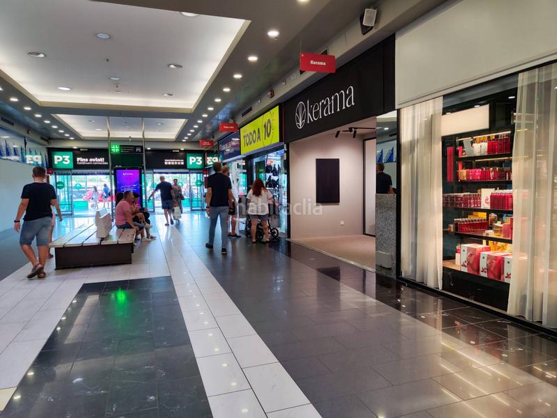 Foto ed44a8ff-8318-4ab7-afc7-48e39076e61f. Lloguer local comercial a sector baricentro a030b a Barberà del Vallès