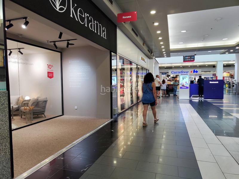 Foto 9dc1626f-34c6-49d8-ab24-7a845b0bbe29. Location local commercial dans sector baricentro a030b dans Barberà del Vallès