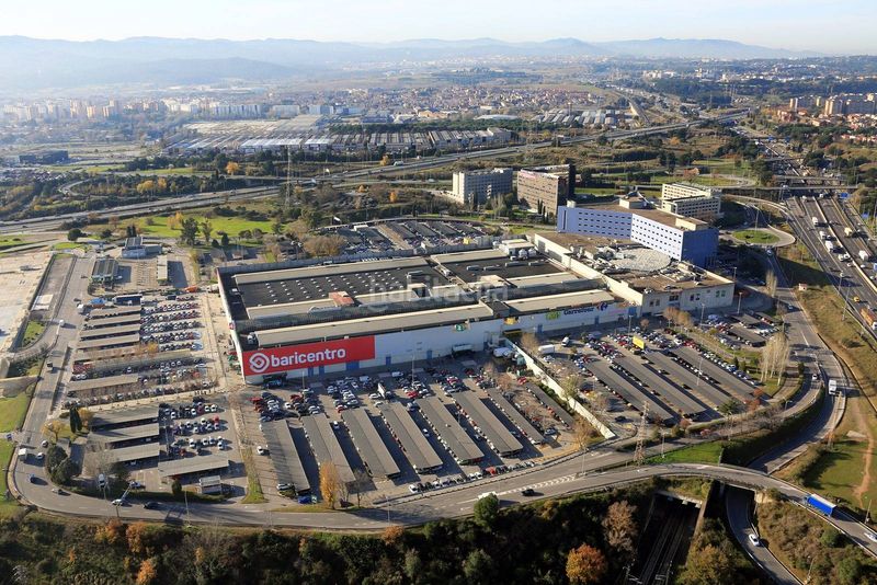 Foto d29dd598-691d-4ec3-b04f-2f0cfc1f4421. Alquiler local comercial en sector baricentro local en c.c. baricentro en Barberà del Vallès