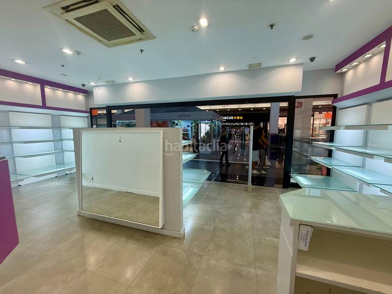 Foto 605e423f-ac40-4c42-b400-19929487a21e. Local commercial dans baricentro a-130c dans Zona Industrial Barberà del Vallès