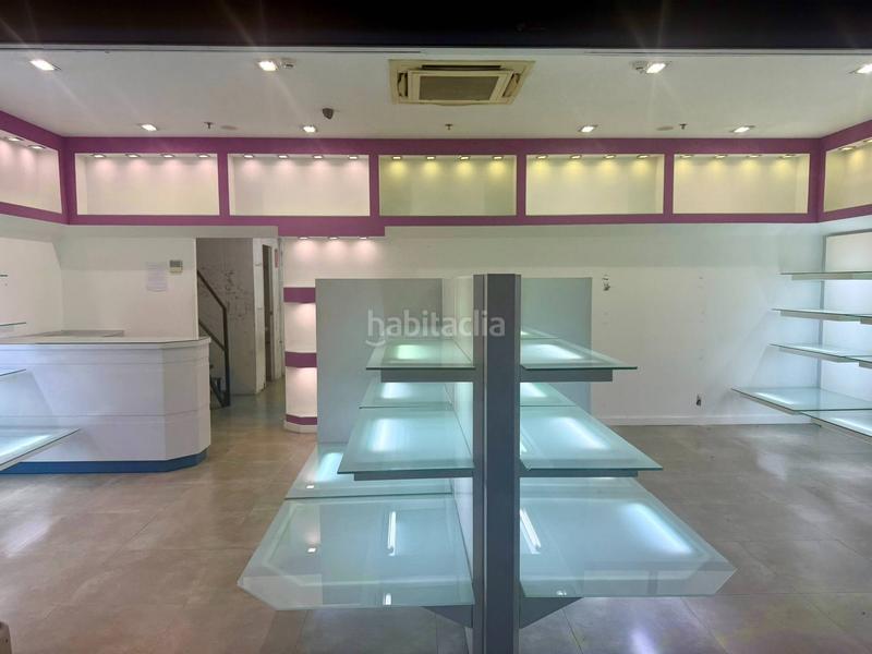 Foto 97ca7f8c-44b0-4de1-96a3-65c58ecd405c. Local commercial dans baricentro a-130c dans Zona Industrial Barberà del Vallès