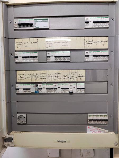 Foto d4eb8981-26f4-497a-97bc-4b51c1996326. Local commercial dans baricentro a-130c dans Zona Industrial Barberà del Vallès