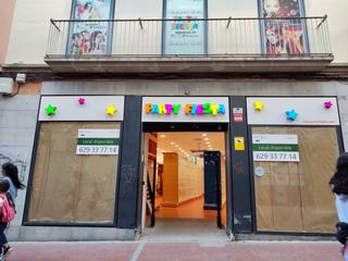 Business premise in Gavatxons,dels 15. Edificio en c gavatxons, 15, terrassa
