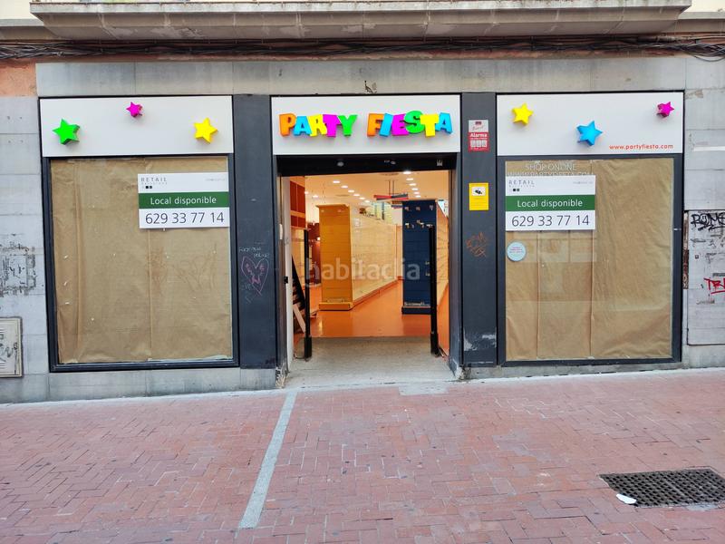 Foto ec1f0143-e8fa-46f3-87a1-670e5bad1b70. Affitto locale commerciale in carrer gavatxons in Terrassa