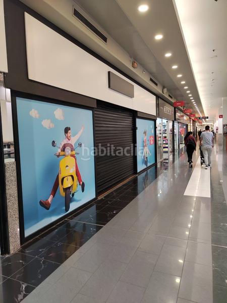 Foto 41b1a927-def4-4aef-bf61-aaf6dcca9180. Lloguer local comercial a baricentro a-116 a Zona Industrial Barberà del Vallès