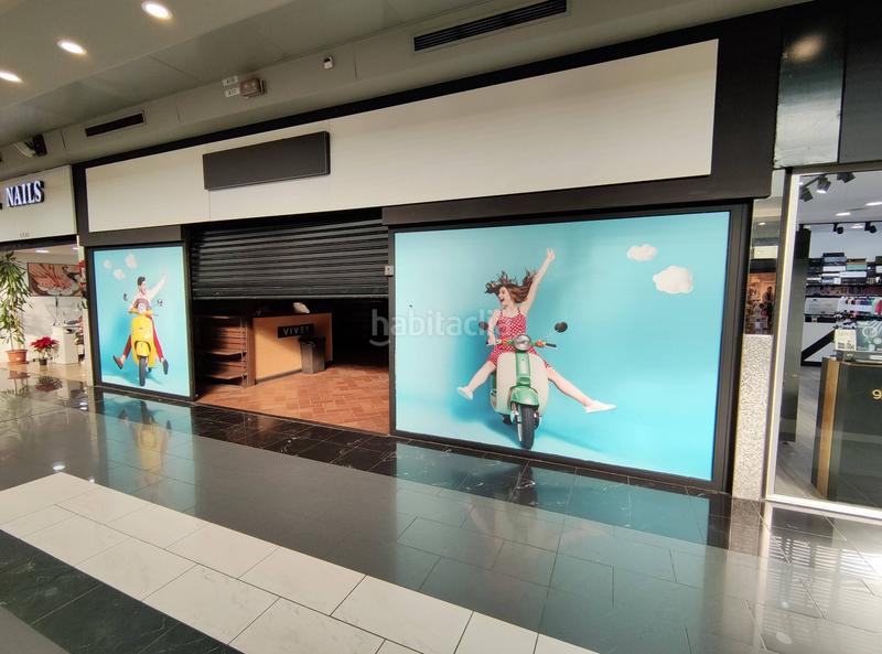 Foto 22a2ab25-4bc4-40cf-8b68-495adcfb2d3b. Rent business premise in baricentro a-116 in Zona Industrial Barberà del Vallès