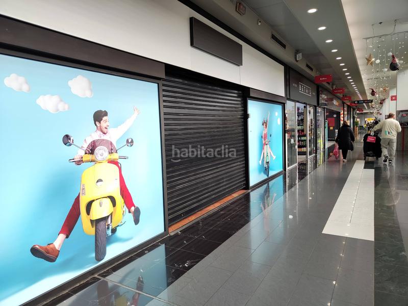 Foto d7a231e0-3114-4528-8b94-a6b5bf7481bf. Rent business premise in baricentro a-116 in Zona Industrial Barberà del Vallès