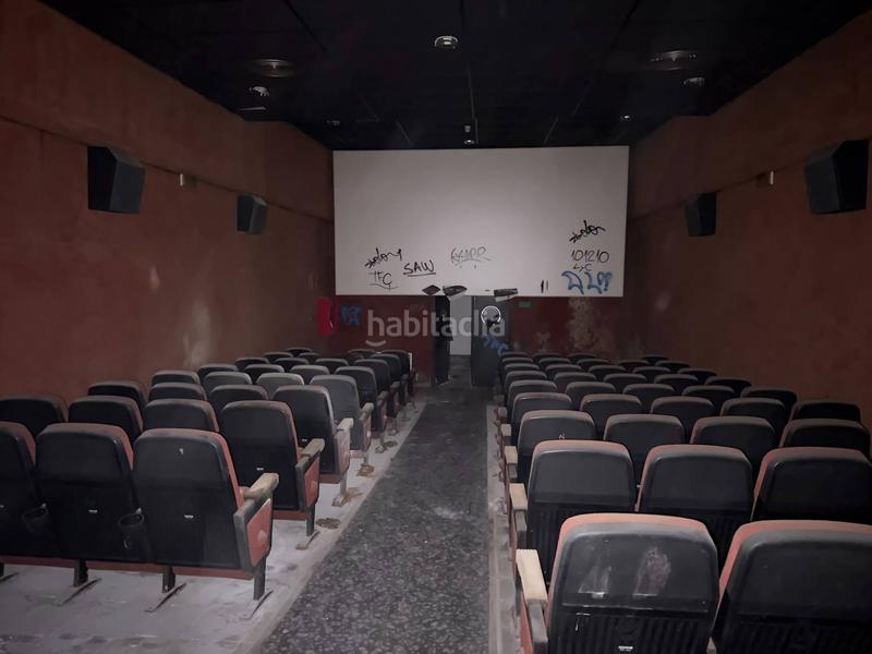 Foto 4946eae1-765f-4384-8649-3847e49685eb. Locale commerciale in major 17 in Estació de França Mollet del Vallès