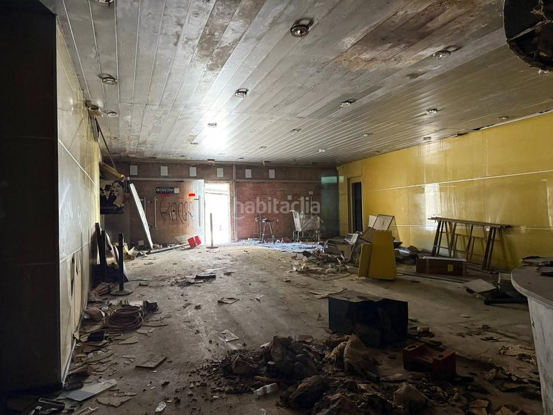 Foto b0545556-0d8c-45f3-818a-ae113ad815c3. Locale commerciale in major 17 in Estació de França Mollet del Vallès