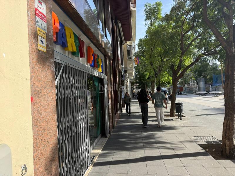 Foto 2ba8213d-7ace-4add-83b2-6a1e5a4a9d0b. Alquiler local comercial en gal·la placídia 18 local en pl galla placídia, 18, en Barcelona