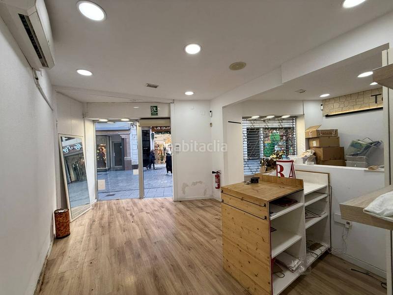 Foto 574d3cae-bbc8-4c40-bbb5-dc57855f4225. Business premise in santa anna 3 in Centre Granollers
