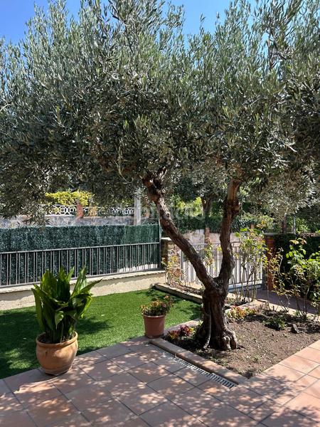 Foto 20600311-022f-4993-a3d7-6149eea354d2. House with pool in Bigues i Riells del Fai