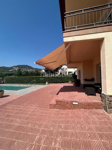 Foto 2ffbddb4-b76a-4abf-87be-1c52f52431e0. House with pool in Bigues i Riells del Fai