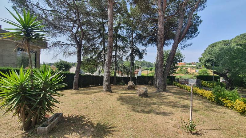 Foto b0ff2897-cabf-4af0-849f-fd8977532d86. Chalet en Lliçà d´Amunt