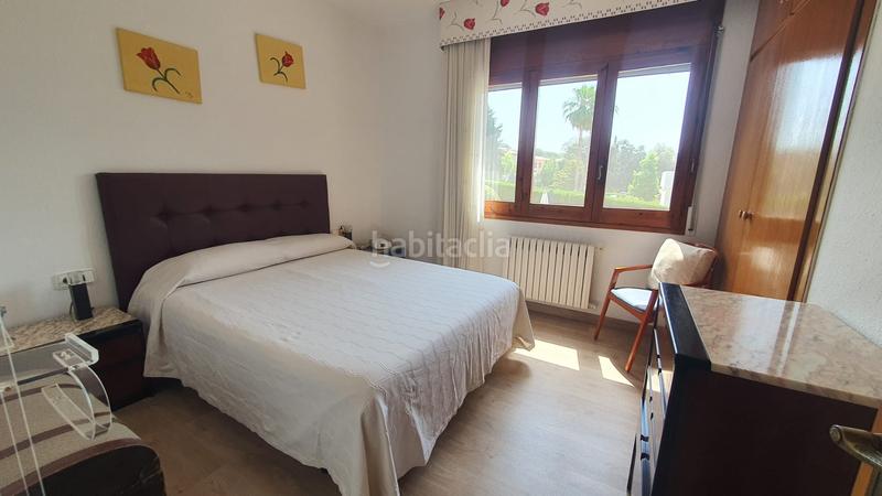 Foto c9ebe5c8-cd23-4b0c-9f50-8874a14f6135. Chalet con camino riscaldamento parcheggio piscina in Lliçà d´Amunt