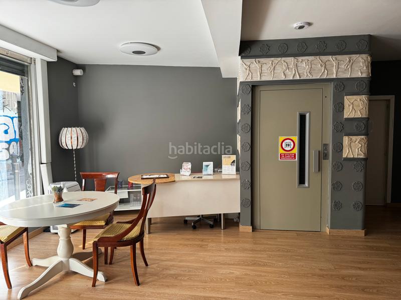 Foto ef8ebf6e-802d-41ea-8d83-5277b3c50a02. Local comercial amb calefacció a Vila de Gràcia Barcelona