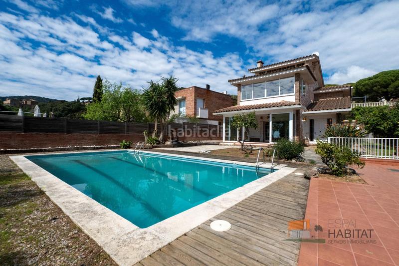Foto 7deb8665-5c16-4ae4-b572-bece8055ed42. Casa con riscaldamento parcheggio piscina in Vilassar de Dalt