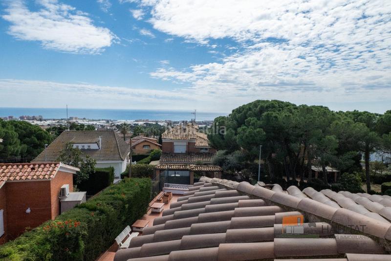 Foto e0514a9d-714d-46cb-afa3-bc599ae2b5de. Casa con riscaldamento parcheggio piscina in Vilassar de Dalt