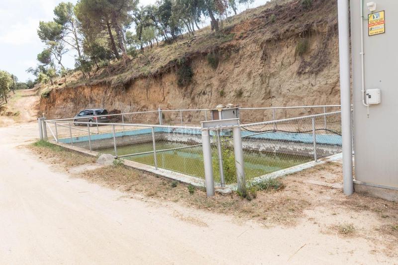 Foto a2070773-b794-4acb-b3b8-b0d137c79914. Finca rústica venta de dos fincas rústicas , cerca de la autopista en Mataró