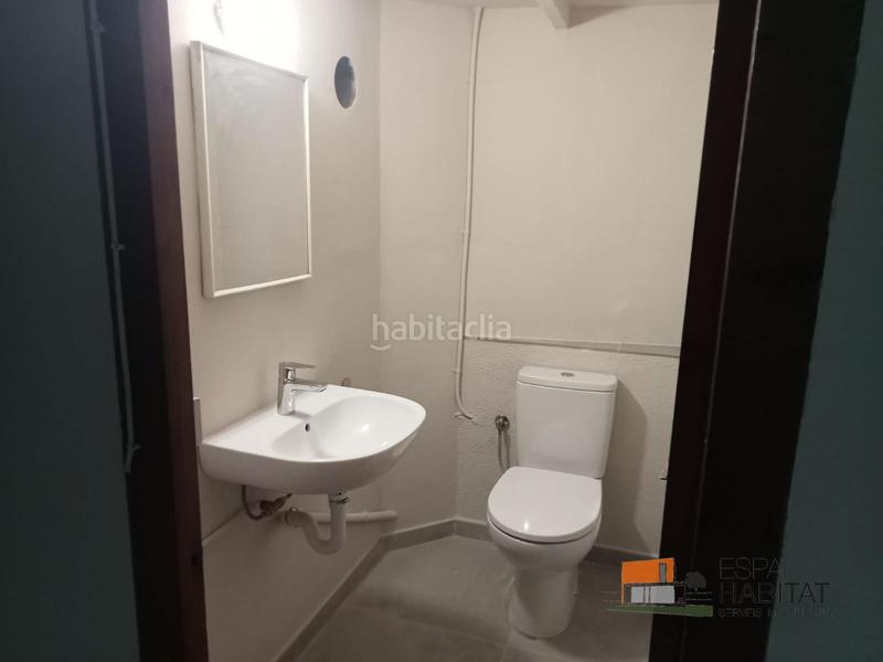 Foto ecbe9ae5-3d23-4f3a-b4d5-55a3906eb0b5. Location local commercial dans Premià de Dalt