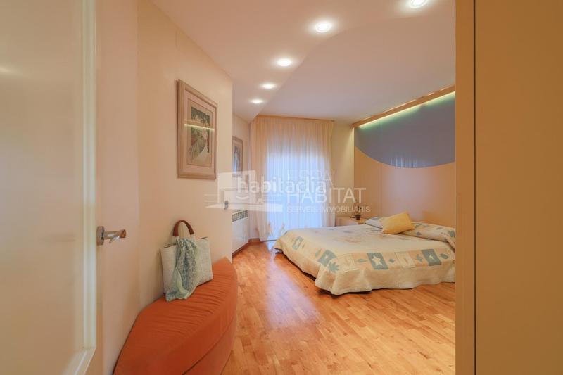Foto 4a46547e-1cb5-4254-99fe-fdd4a6dad8d3. Casa adosada  con piscina comunitaria zona barri de l àngel en Molins de Rei