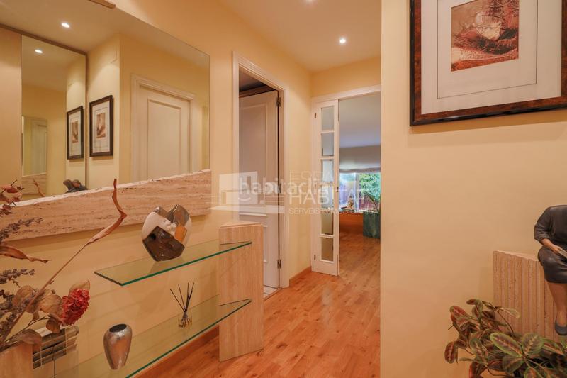 Foto 544e11b0-d0e9-41fa-a6dd-952dcd7b2653. Casa adosada  con piscina comunitaria zona barri de l àngel en Molins de Rei