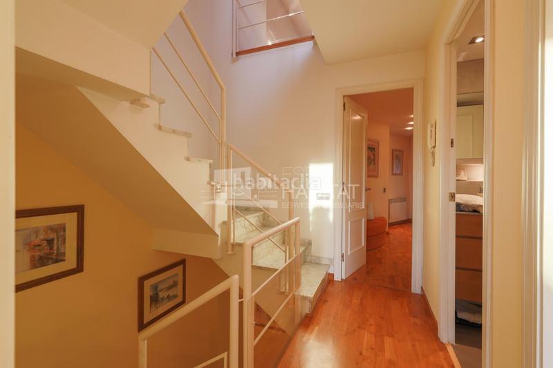 Foto 6118e6d6-5f93-45dc-83a6-09ad21c2ab68. Casa adosada  con piscina comunitaria zona barri de l àngel en Molins de Rei