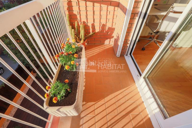 Foto 6a0903d3-8ec3-4876-9397-5861d50546c0. Casa adosada  con piscina comunitaria zona barri de l àngel en Molins de Rei