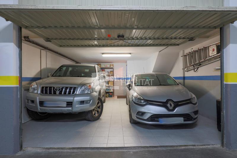 Foto 81454a25-a82d-4159-8e06-35df885320b2. Casa adosada  con piscina comunitaria zona barri de l àngel en Molins de Rei