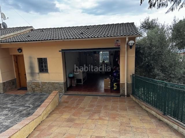 Foto ebe9aaa0-0f9c-4427-ae1b-de426015720e. Casa amb calefacció aparcament piscina a Sant Cebrià de Vallalta