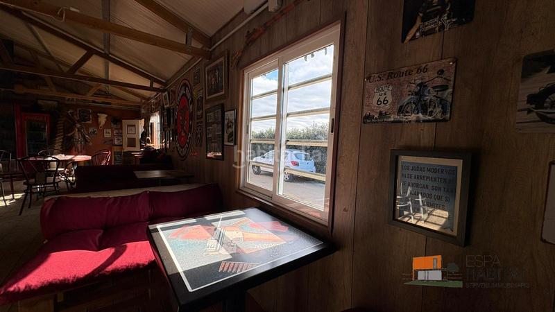 Foto 3fa64679-dbfd-4301-87a1-be158d0e7cba. Alquiler local comercial local socialbar en centro ecuestre en Vilassar de Mar