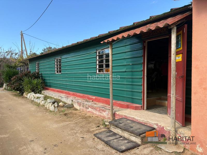 Foto aa284ac1-d19f-4db7-b1e4-595af9578236. Alquiler local comercial local socialbar en centro ecuestre en Vilassar de Mar