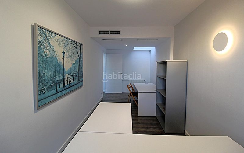 Foto c0c6ffd2-f2a1-4010-b18d-5a77cc51f596. Casa amb aparcament piscina a Vallveric Mataró