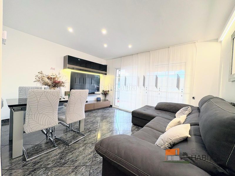 Foto 4c080423-6e94-4f01-b015-6d6a7bb15cb2. Pis amb calefacció aparcament a Centre Sant Andreu de Llavaneres