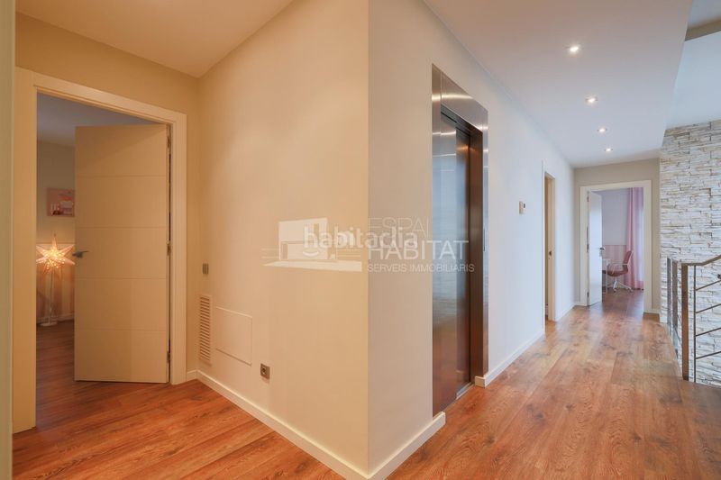 Foto 477d0daa-44ed-4bdc-afe9-e08e12ecc644. Xalet amb aparcament piscina a Vilassar de Dalt