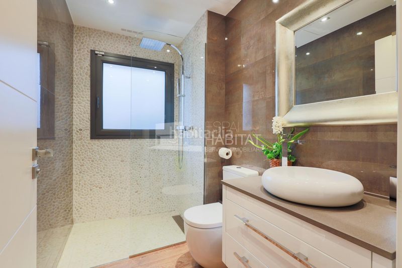 Foto 64b6b397-eb79-47d4-8b21-fa790d62379e. Xalet amb calefacció aparcament piscina a Vilassar de Dalt